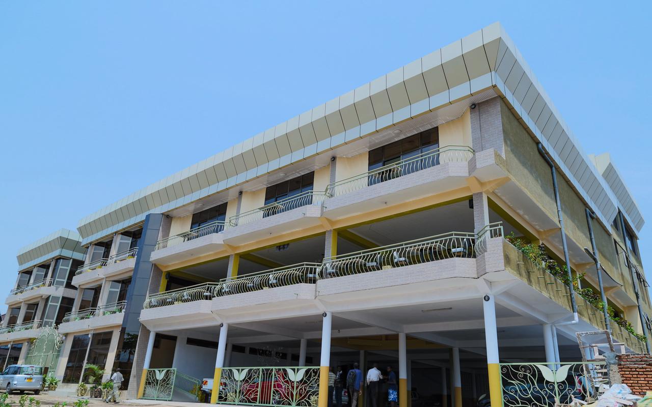 بوجومبورا Tigers'S Apartment Hotel المظهر الخارجي الصورة